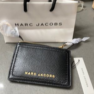 Marc Jacobs black wallet NWT